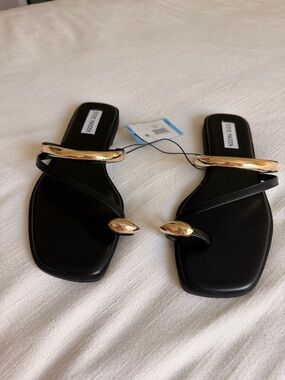 Steve Madden Black and Gold Slide Sandals